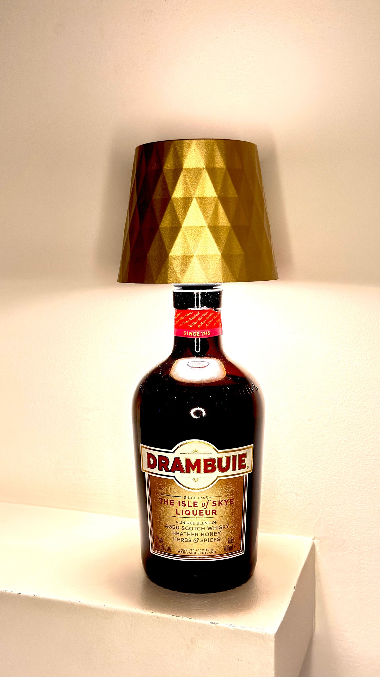 Drambuie ''Whiskey'' Table Lamp