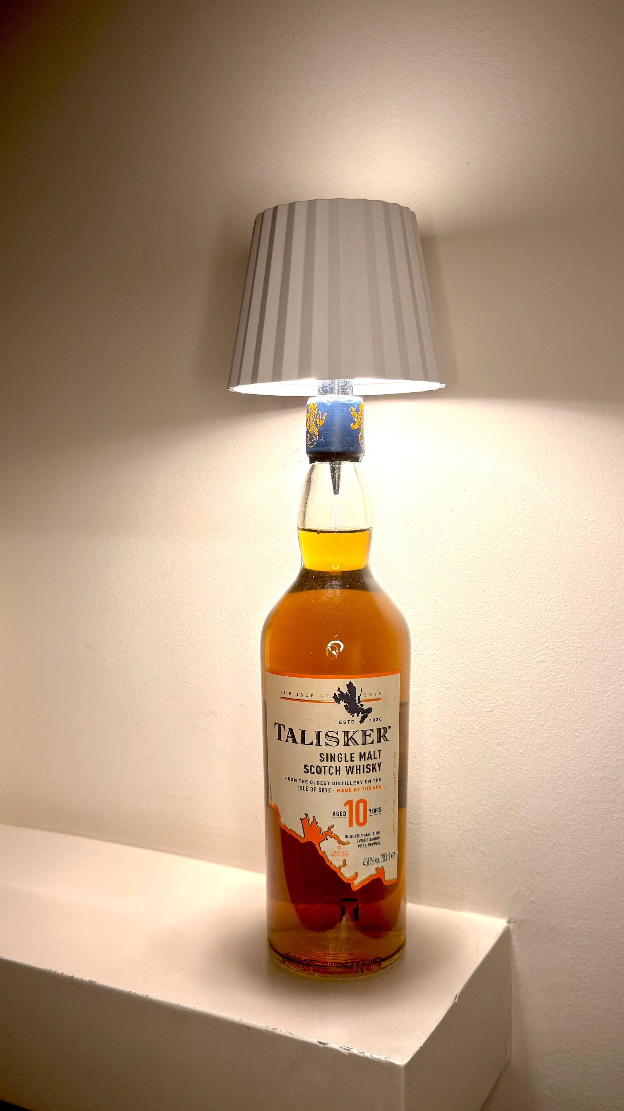 Talisker Skye ''Whiskey'' Table Lamp