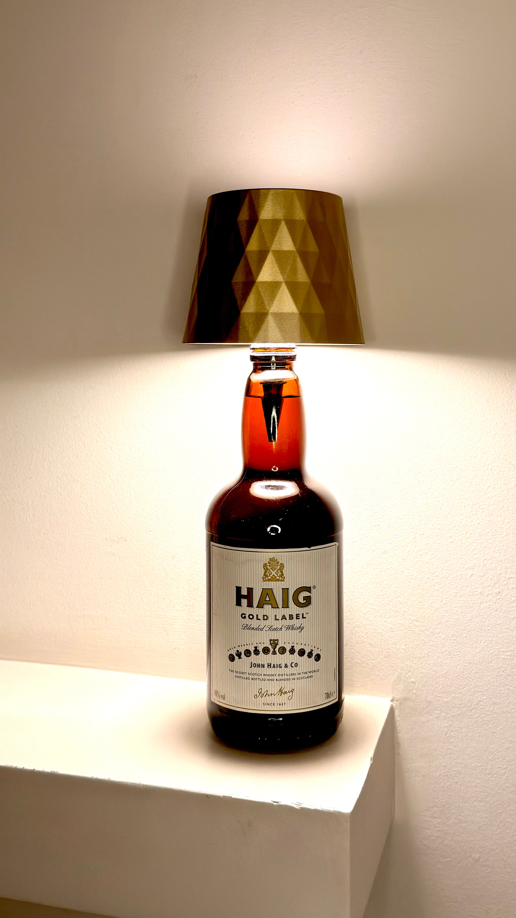 Haig ''Whiskey'' Table Lamp