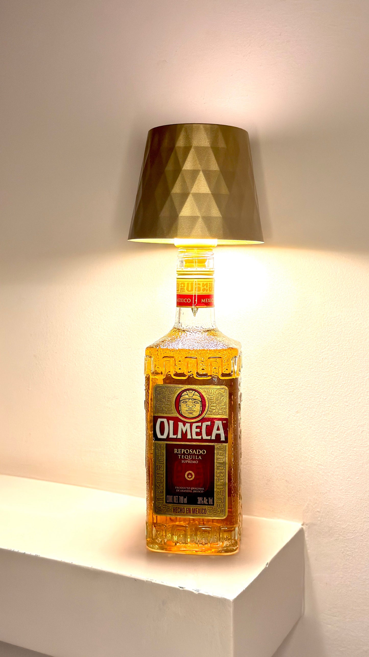 Olmeca Reposado Old Release ''Tequila'' Table Lamp