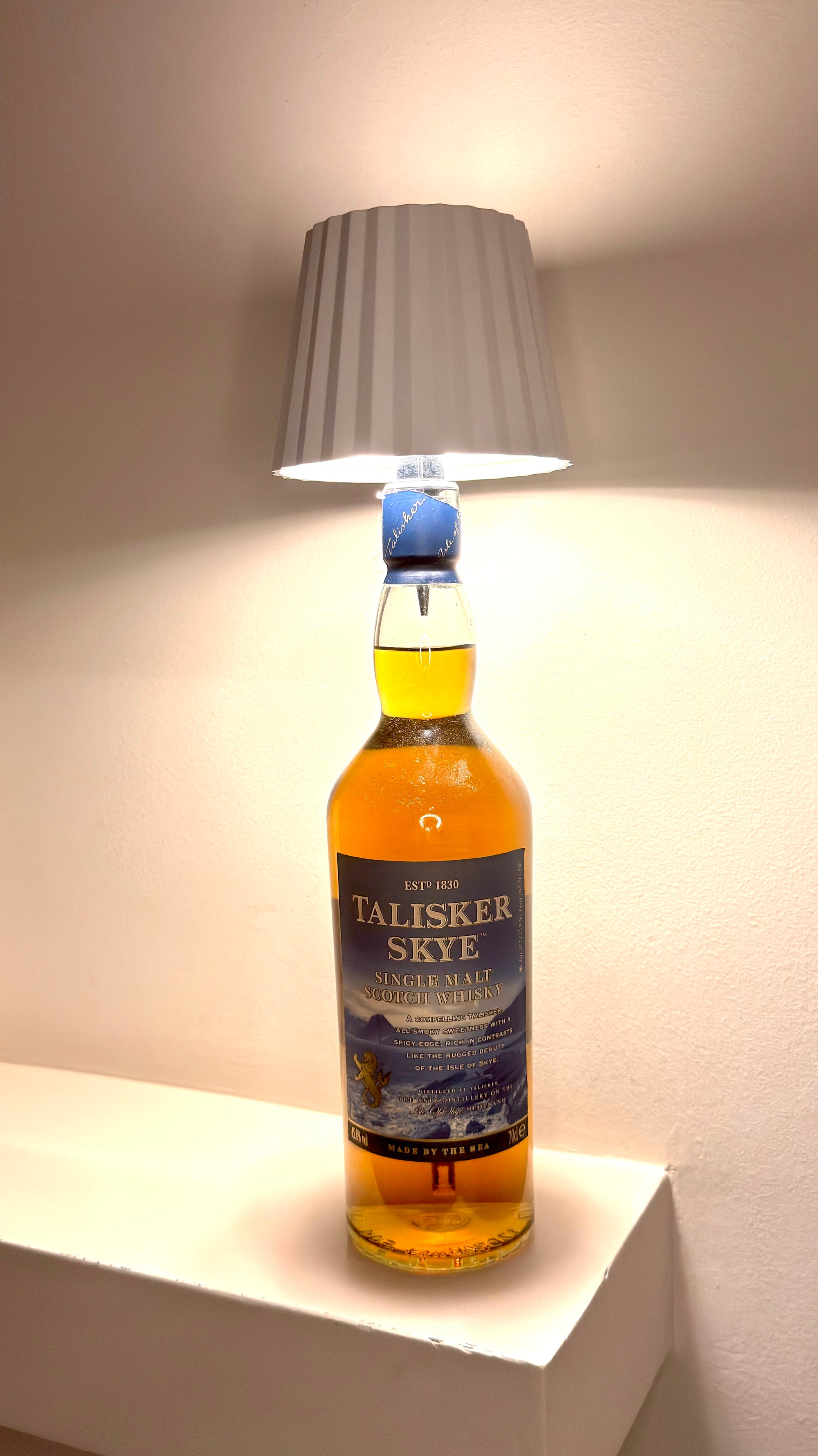 Talisker Skye ''Whiskey'' Table Lamp