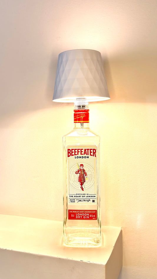 Beefeater ''Gin'' Table Lamp
