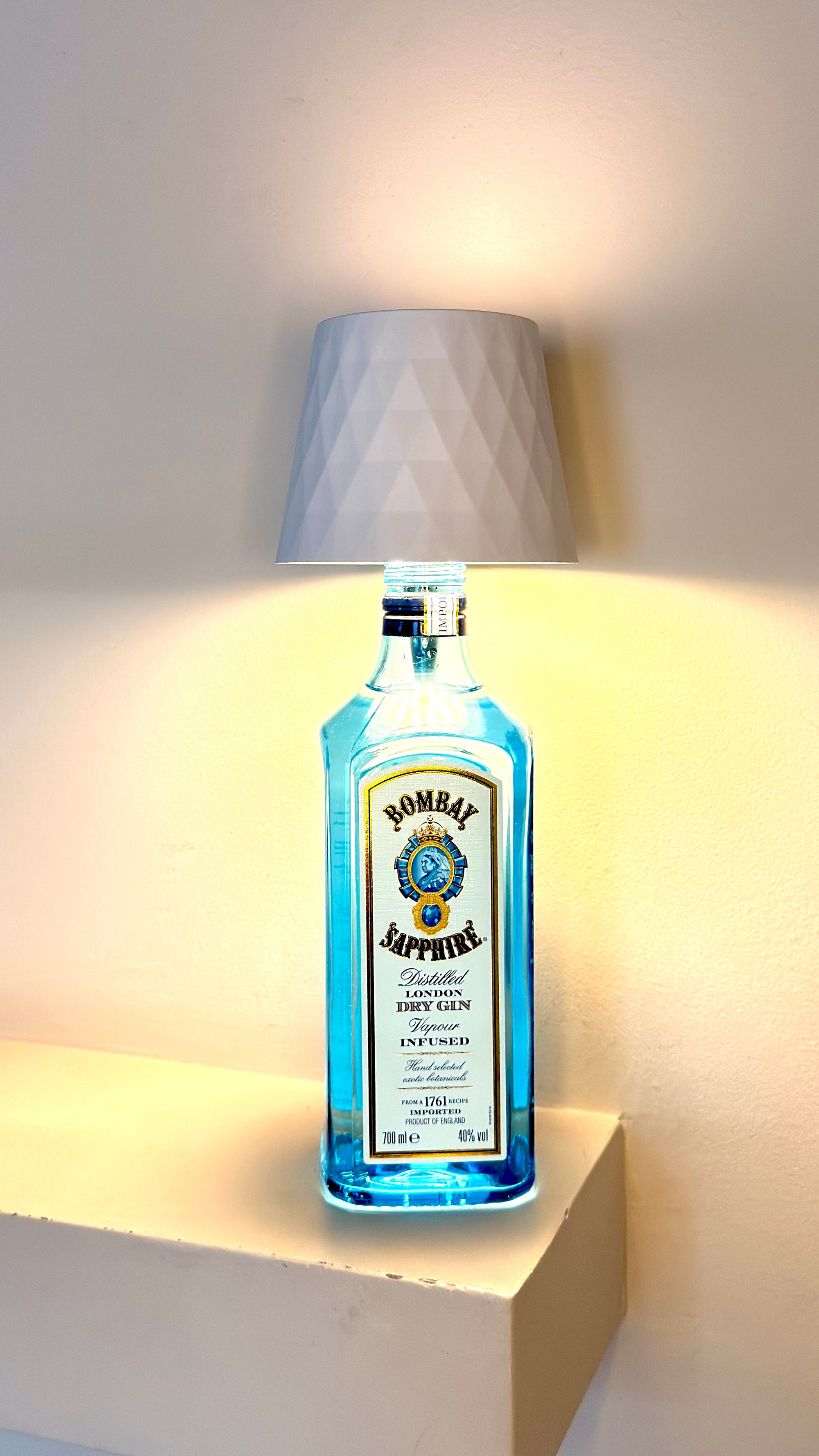 Bomabay Sapphire ''Gin'' Table Lamp