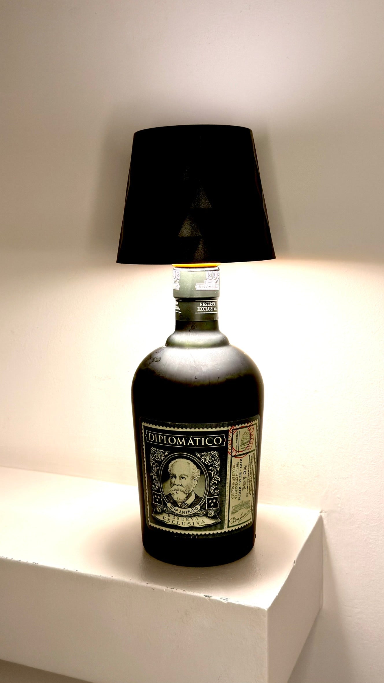 Diplomatico Exclusiva Reserva ''Rum'' Table Lamo