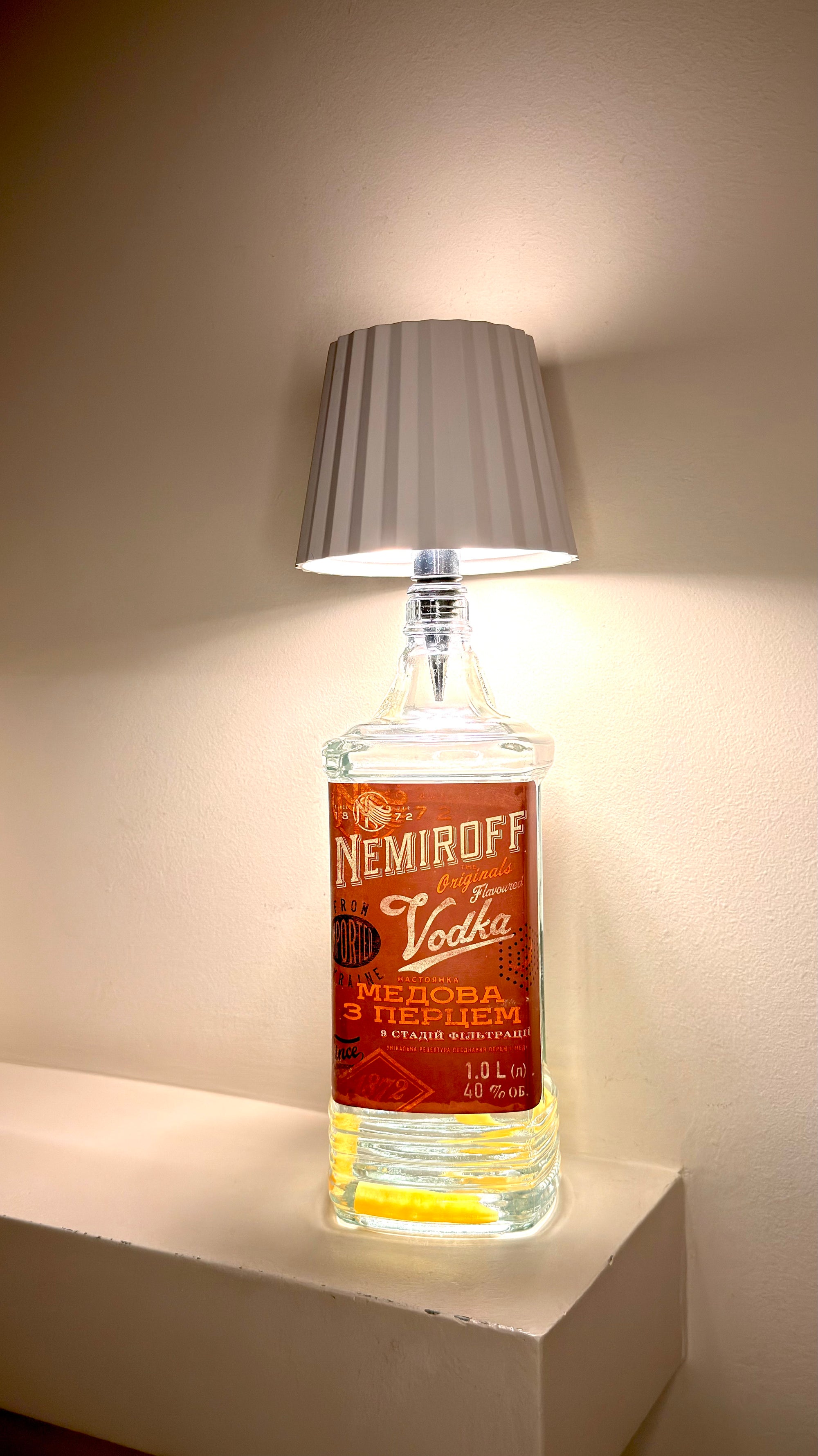 NEMIKOFF ''Whiskey'' 1LitreTable Lamp