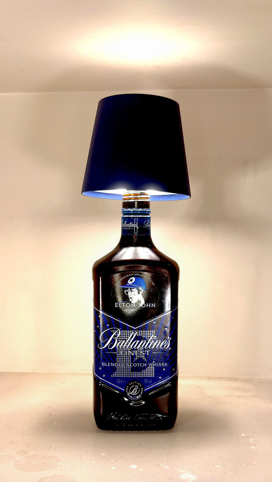 Ballantine's Finest ''Whiskey'' LImited Elton John Edition Table Lamp